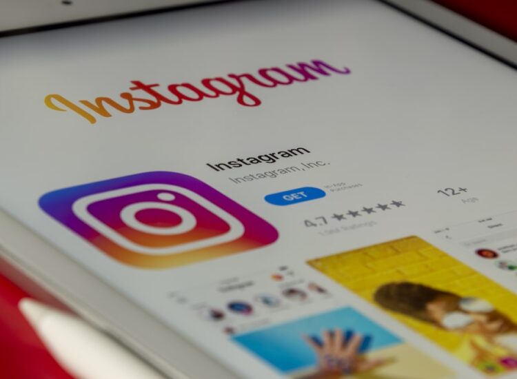 How to schedule Instagram posts in 2023 (Guide)